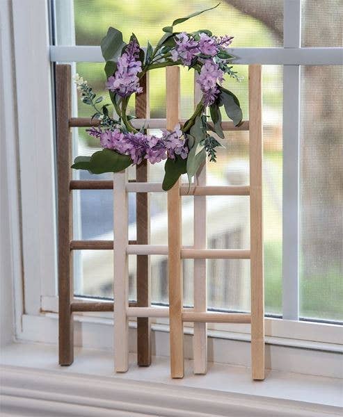 Medium Wooden Ladder